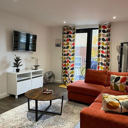 Modern En-Suite Room And Self Catering In London Londres Exterior foto