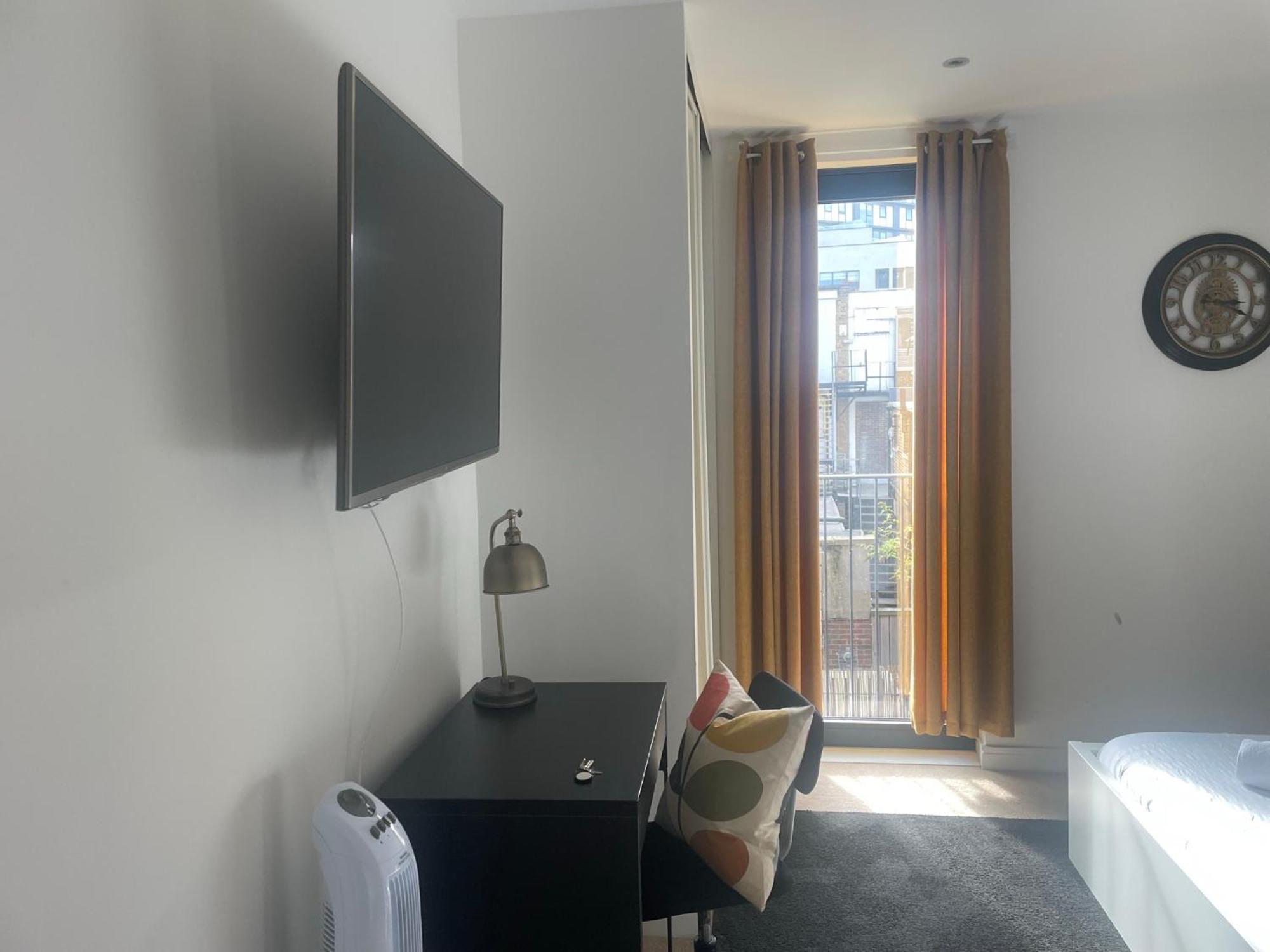 Modern En-Suite Room And Self Catering In London Londres Exterior foto