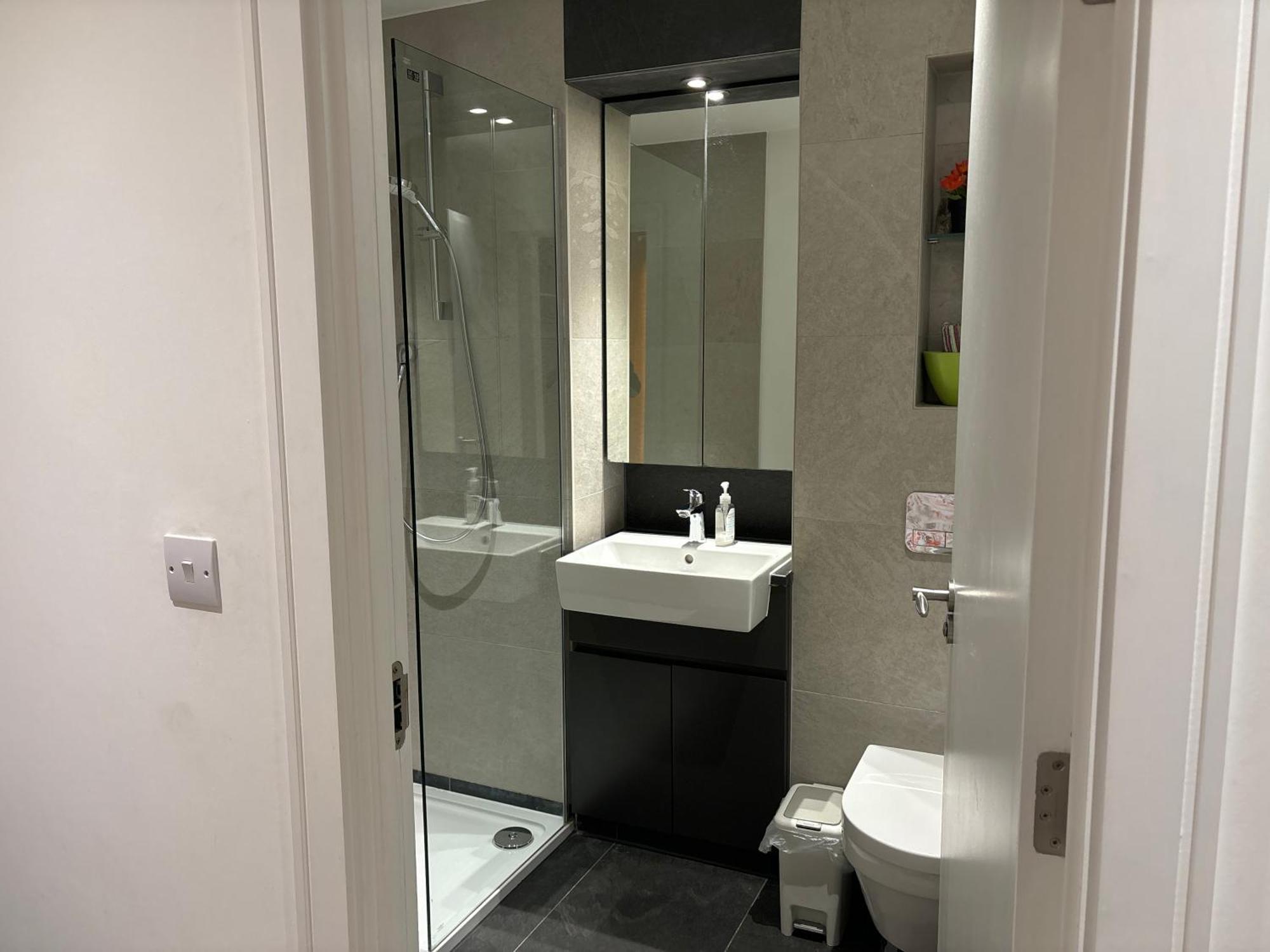 Modern En-Suite Room And Self Catering In London Londres Exterior foto